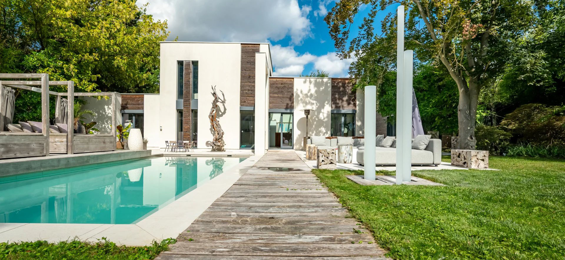 Descubrir esta propiedad: Rueil-Malmaison - Francia - Casa, 7 cuartos, 6 habitaciones - Slideshow Picture 1
