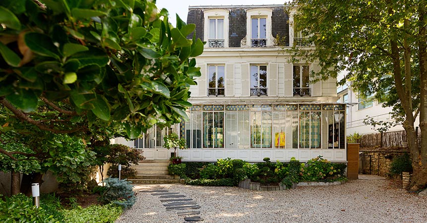 Una elegancia históricamente clasificada en Bécon-les-Bruyères